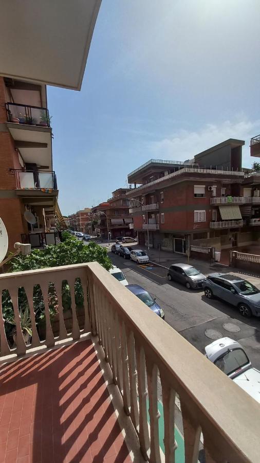 Appartamento Incantevole Al Centro Di Torvaianica Exterior foto