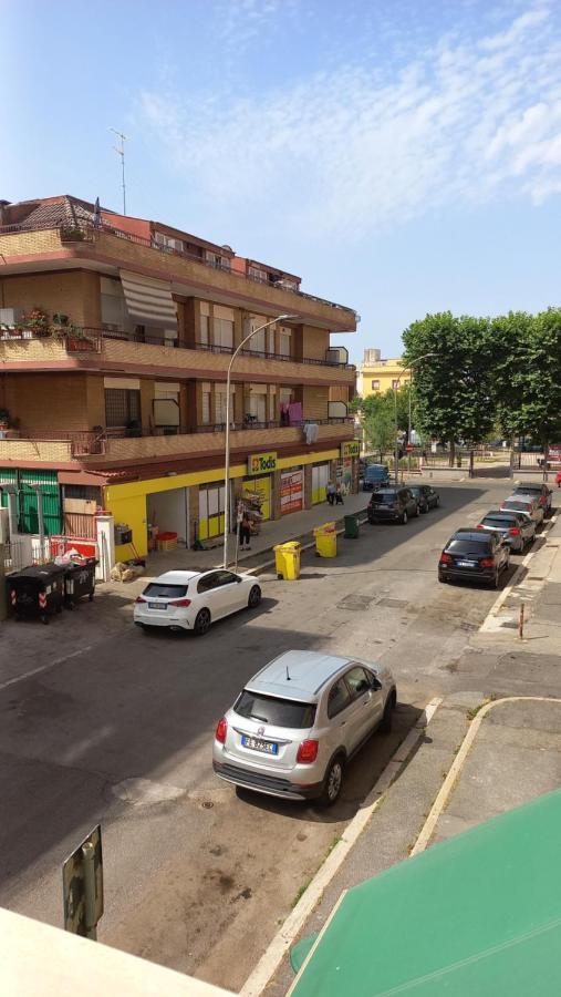 Appartamento Incantevole Al Centro Di Torvaianica Exterior foto